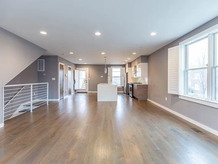 1330 Montello Ave NE #1 — Photo 10