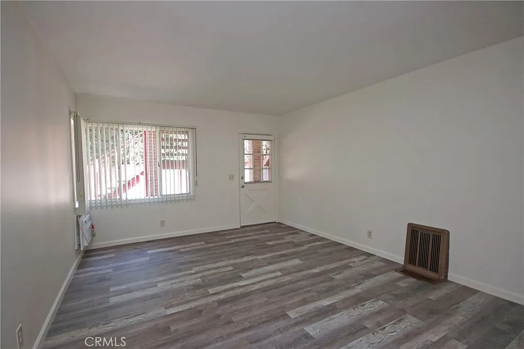 822 N Santa Anita Ave — Photo 3