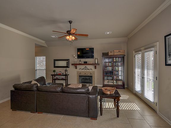 3rd image of 17318 Wrenwood Dr