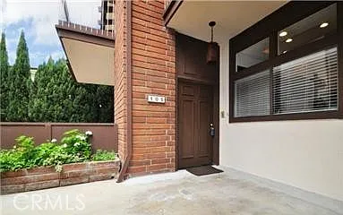 2322 Palos Verdes Dr W — Photo 3