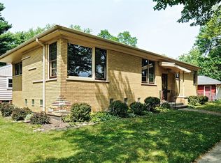 18547 Lexington Ave, Homewood, IL 60430