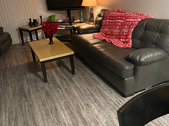 5th image of 4035 W 73rd Ave Unit A