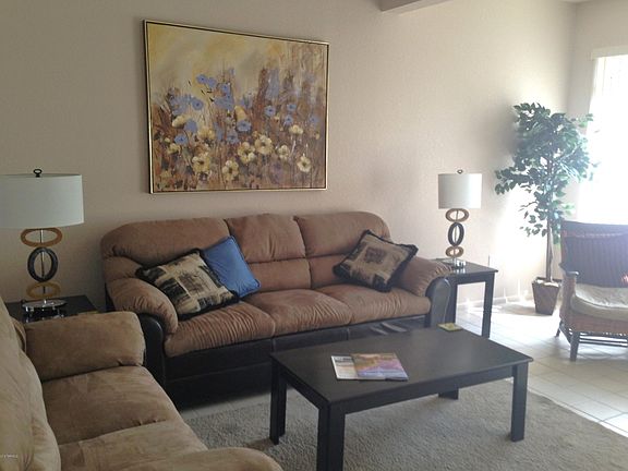 3rd image of 14401 N Glen Hollow Pl