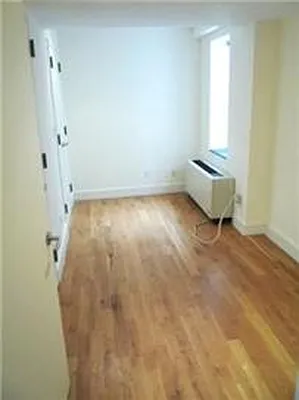 Rented by Mark David | media 23