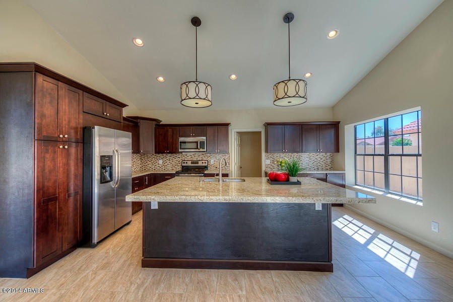 Kitchen001
