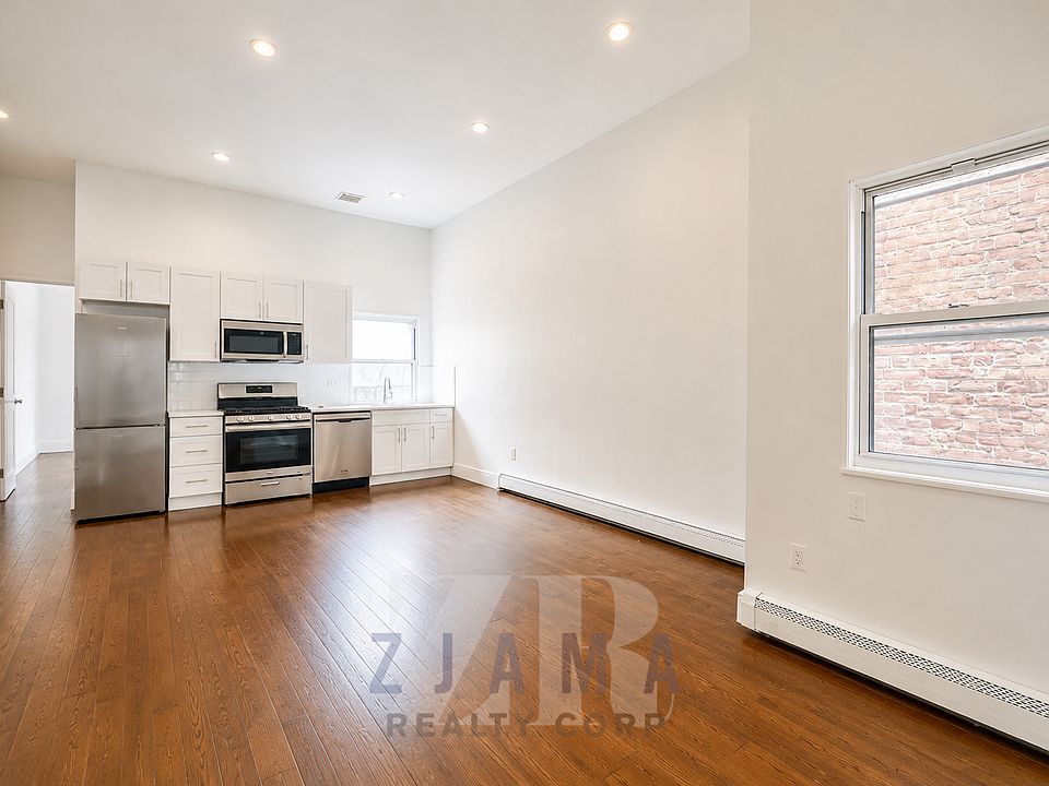 1st image of 1424 Flatbush Ave APT 4