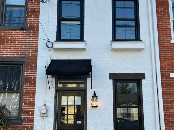 210 W Walnut St, Lancaster, PA 17603