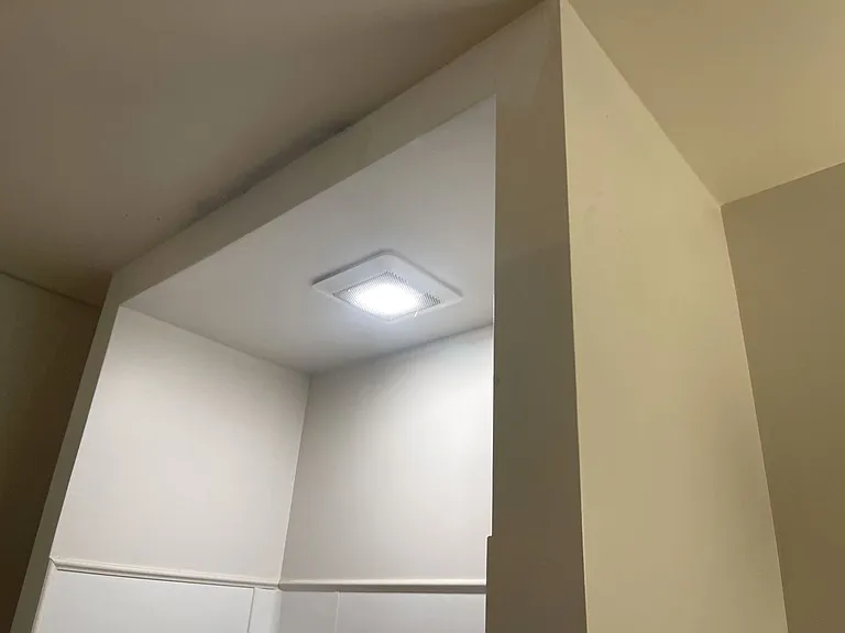 577 Lincoln Way E — Photo 18