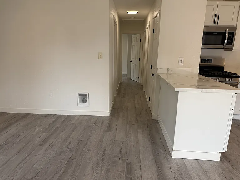 316 Willow St — Photo 5