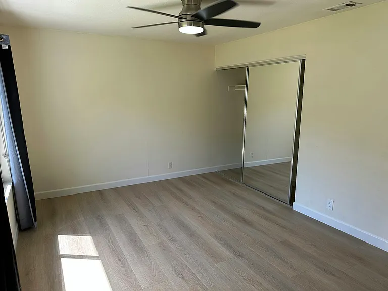 1888 Scepter Ct — Photo 20