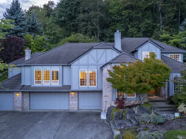 1407 SE Beech Pl, Gresham, OR 97080