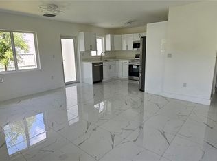 231 & 233 NW 3rd Ave #2333, Homestead, FL 33034