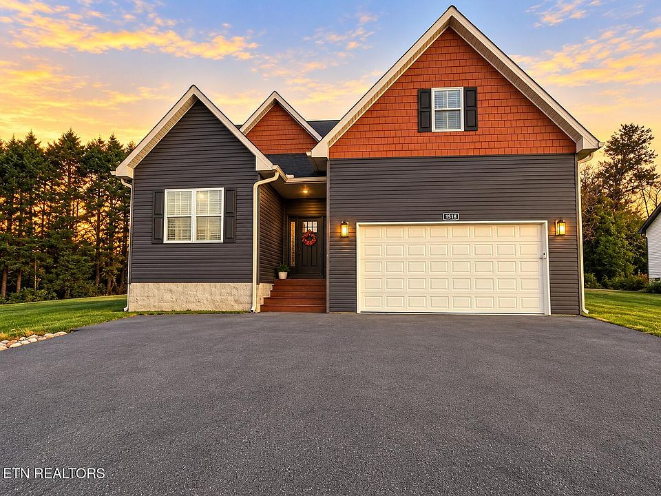 1st image of 1518 Broad River Ln