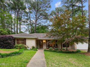 5316 Balmoral Dr, Jackson, MS 39211