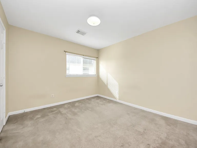 15202 Lynford Crest Dr — Photo 30