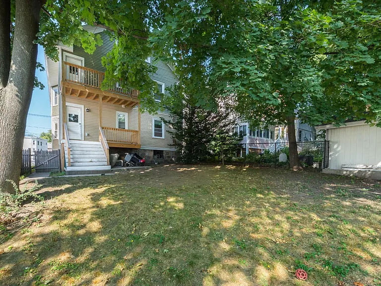 31 Champney St #2 — Photo 16