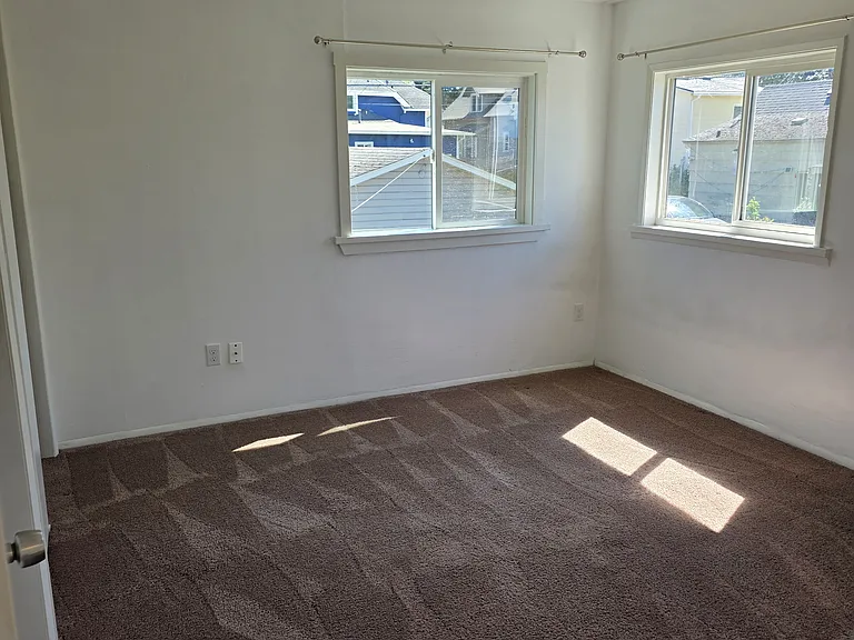 Back bedroom