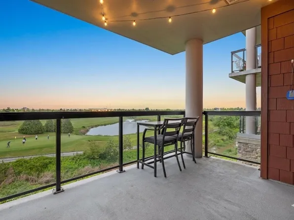 5011 Springs Blvd #307, Delta, BC V4M 0B6