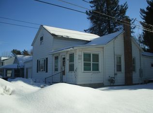 4 Congress Ave, Saratoga Springs, NY 12866