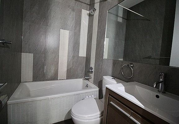 5th image of 119 Woodbine St #2F