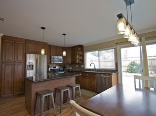 10305 Aquilla Dr, Lakeside, CA 92040
