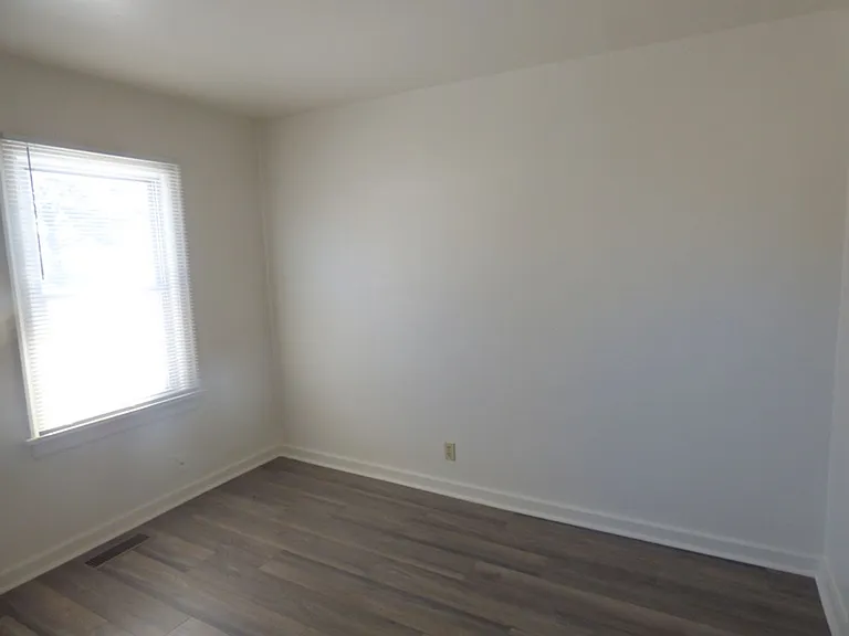 4331 Lafayette St — Photo 15