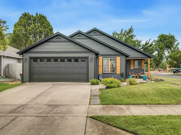 719 Nobility Dr, Medford, OR 97501