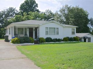 211 Elm St, Spindale, NC 28160