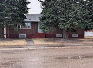 300 Gallatin St, Shelby, MT 59474