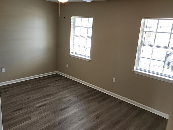 2nd image of 42453 Deluxe Lake Dr #4A