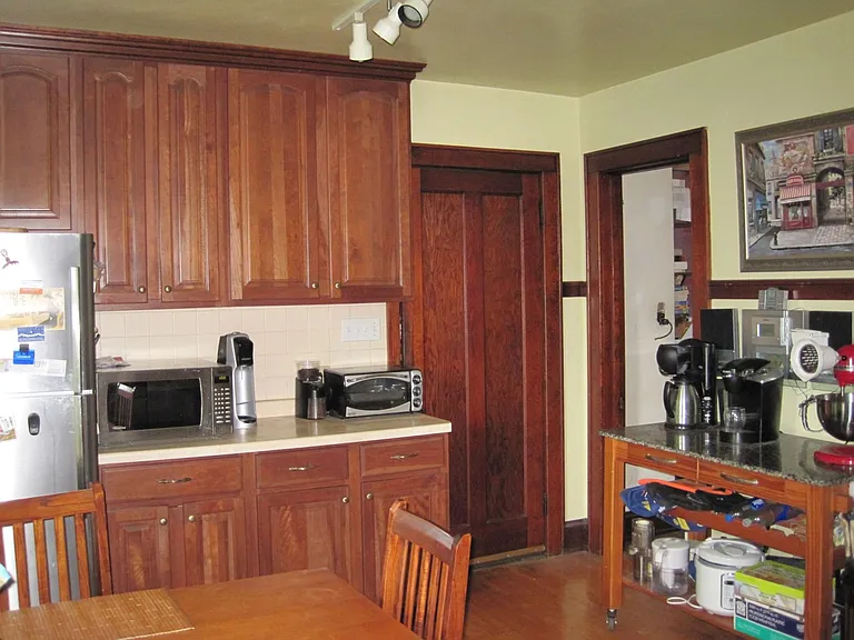 Kitchen-Cherry Cabinets, Stainless Appliances