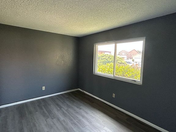 5th image of 14083 Driftwood Dr