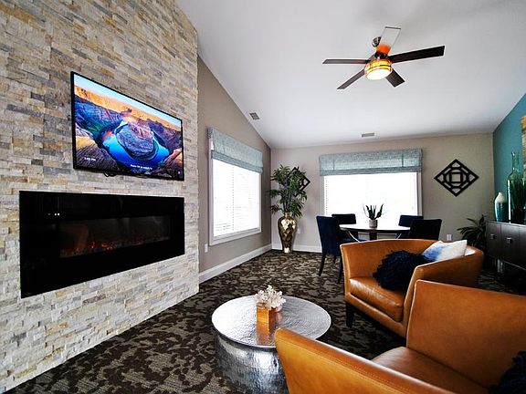4th image of 13625 Carmella Ln APT H