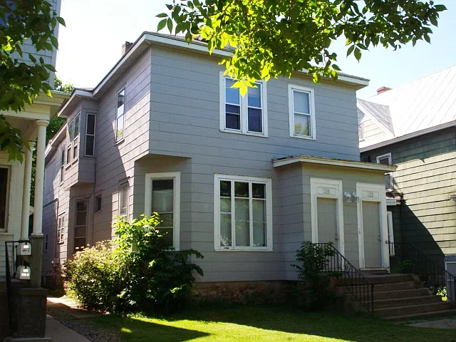 4 bed, $1,640 — Photo 1