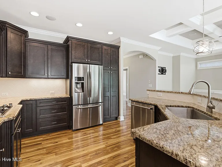 1226 Nightingale Ct — Photo 16
