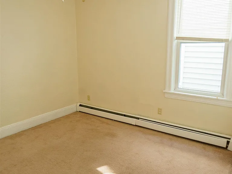 72 W 12th St #2 — Photo 11