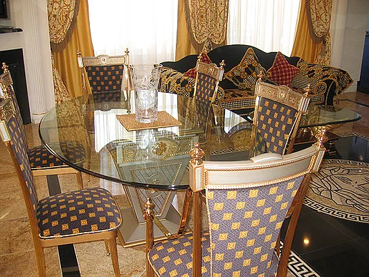 Sold by Continent Realty LLC | media 35