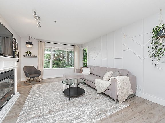 5th image of 2581 Langdon St #308