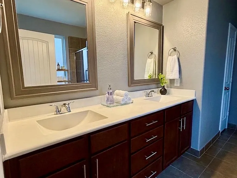 17518 Cypress Hilltop Way — Photo 11