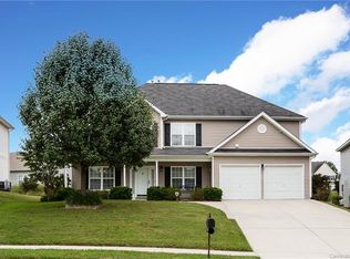10615 Barvas St, Charlotte, NC 28262