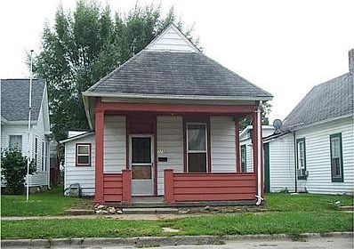 1st image of 325 W Mechanic St