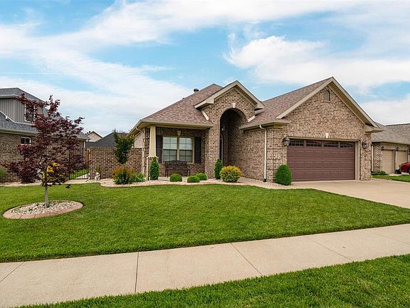 2nd image of 610 Stableford Cir