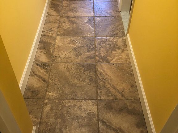 3rd image of 31 Hyatt Ave APT 1