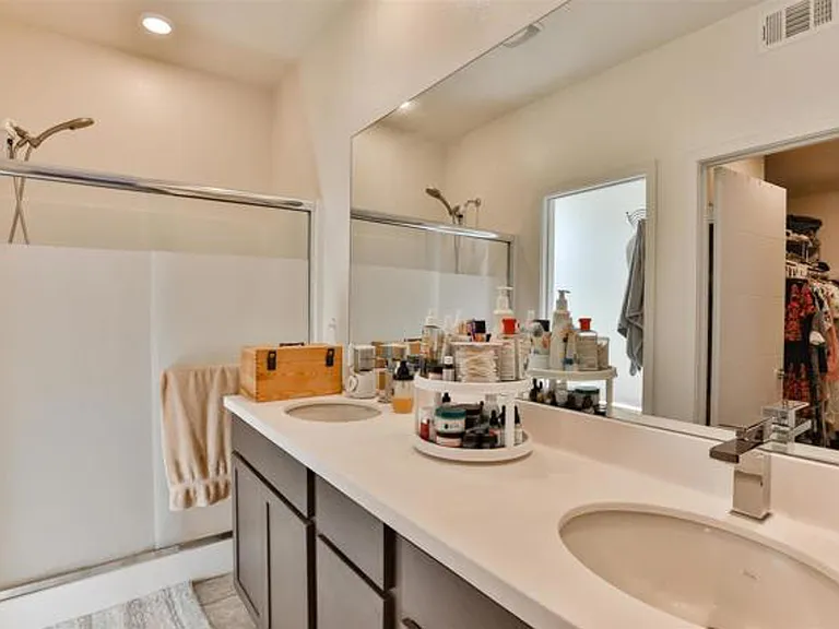 1455 Banahaw Way #11 — Photo 7