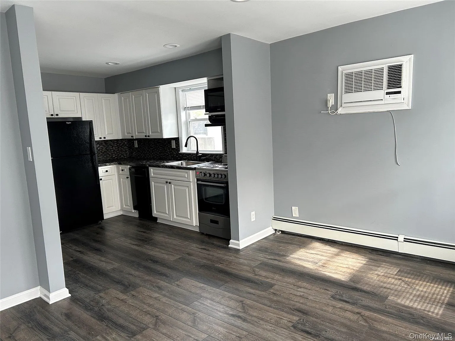 1 bed, 1.0 bath, $2,750 — Photo 3