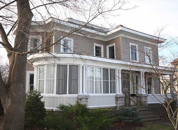 2nd image of 35 E Main St