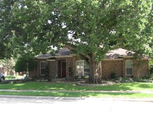 407 Cooper Ln, Coppell, TX 75019