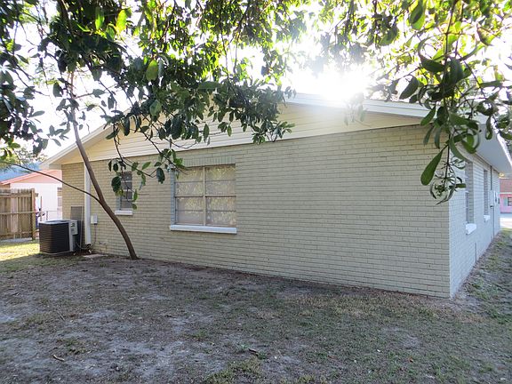 3rd image of 4607 John Bell Jr Dr
