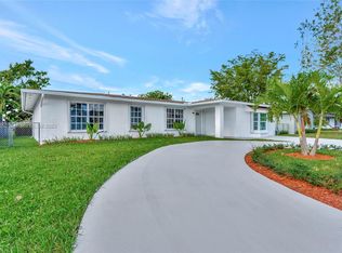 8024 SW 135th Ct, Miami, FL 33183