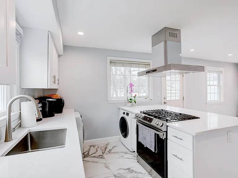 29 Horton Pl #29 — Photo 8